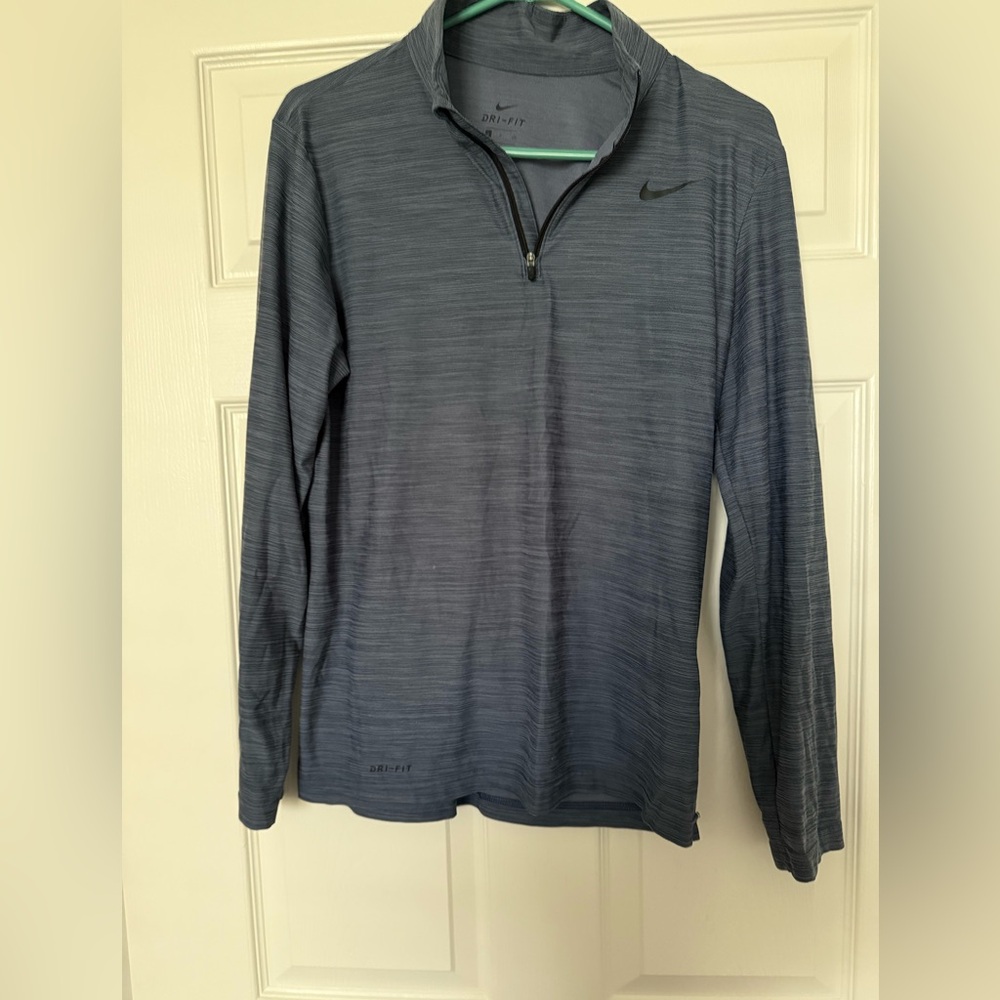 Nike Men’s Blue DRI FIT Quarter-Zip Long Sleeve Pullover